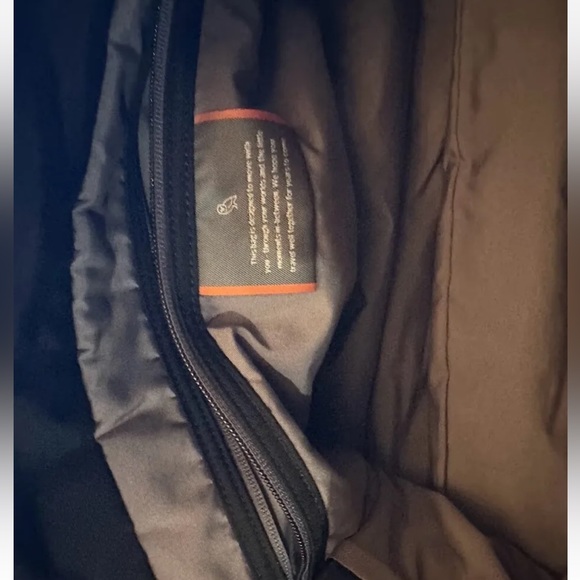 Bellroy Weekender Plus Premium Edition - Picture 4 of 5
